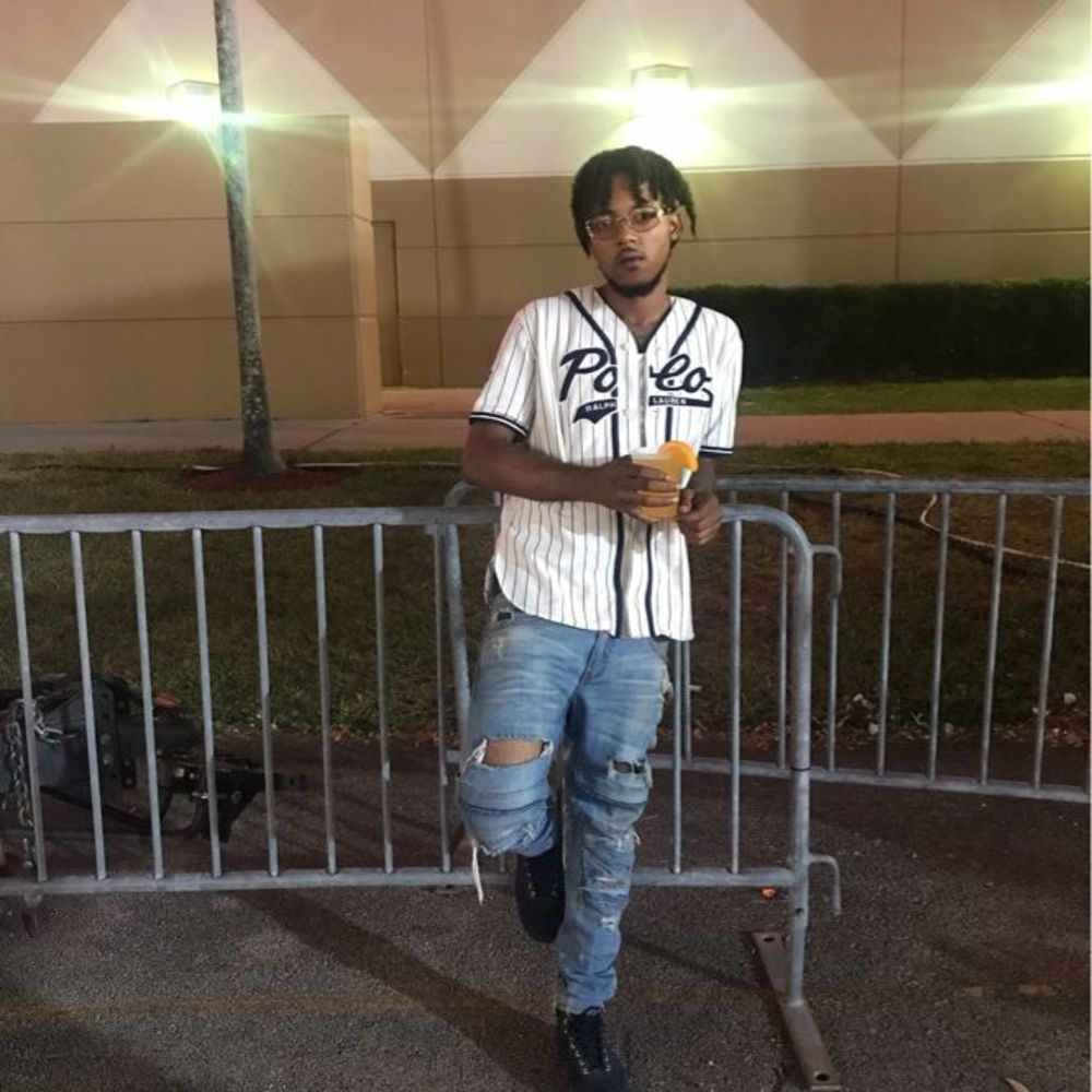 Meet your Posher, Polo man